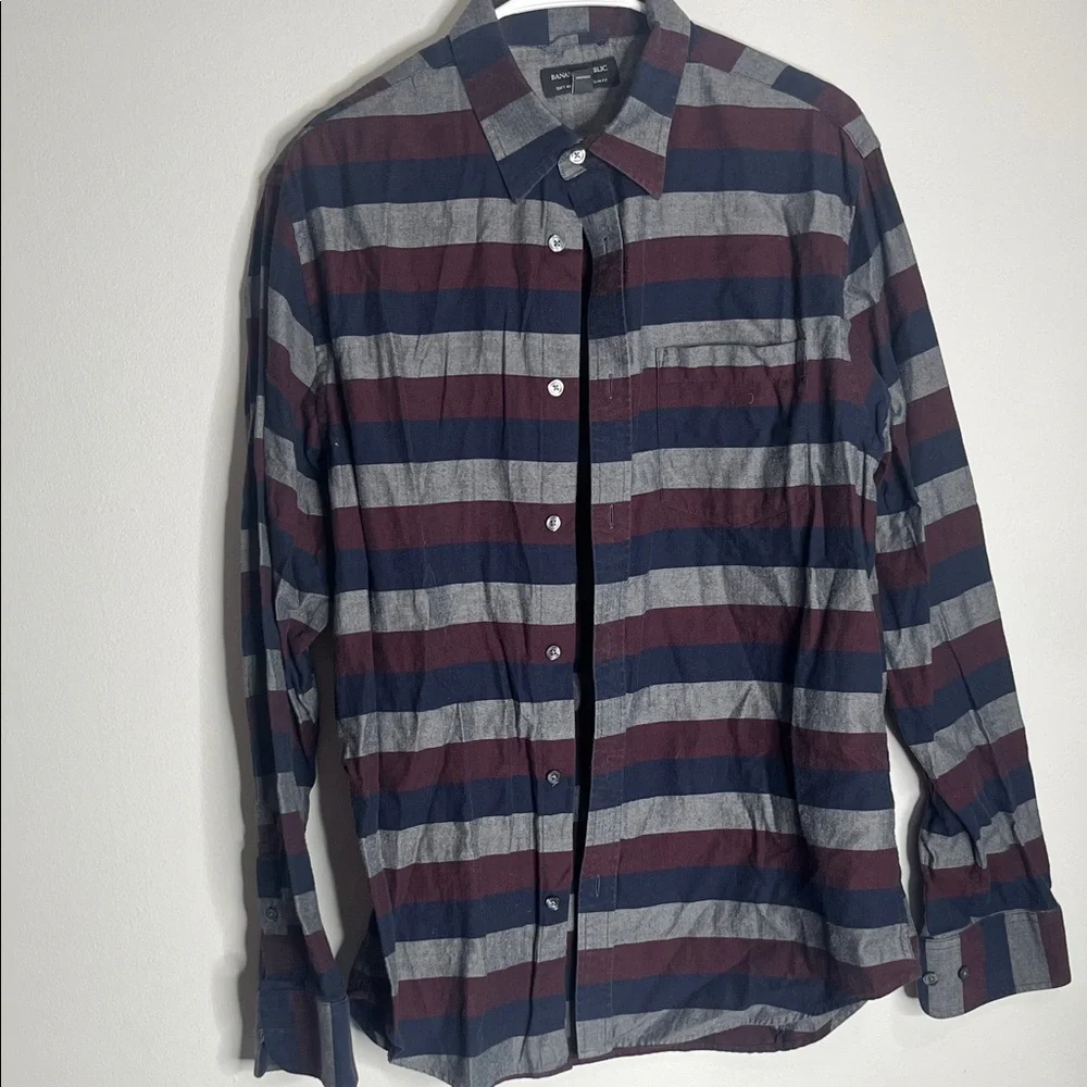 Banana Republic Men's Button-Down Shirt in Navy, Gray & Burgundy